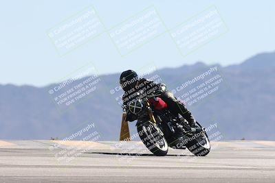 media/Oct-13-2025-Moto Forza (Mon) [[a66d839500]]/3-B Group/Session 4 (Turn 9)/